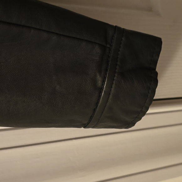 A.N.A. BRAND WOMENS BLACK IMITATION LEATHER JACKET SIZE XS - Picture 7 of 16